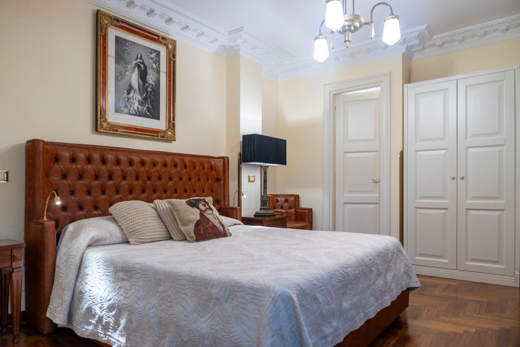 Regal House Roma Capucci 6 Hotel Exterior photo